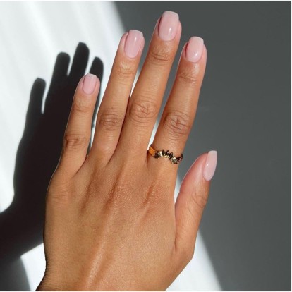 Bubble Bath Nails: Αυτή η τάση νυχιών είναι στην πραγματικότητα royal-approved