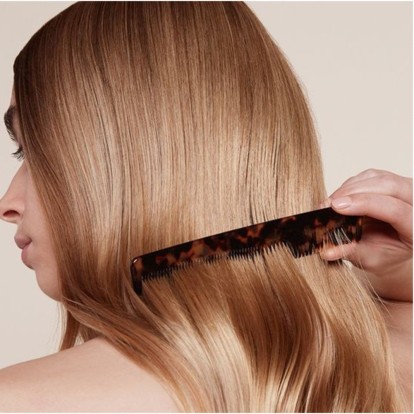 Ο λόγος που ένα keratin treatment είναι ακριβώς αυτό που χρειάζεστε αυτό το καλοκαίρι