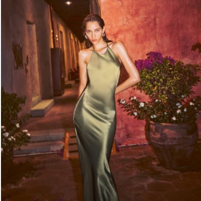 Wedding guest: Τι να φορέσετε στους φθινοπωρινούς γάμους