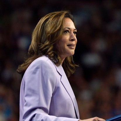 Kamala Harris: Αποδέχθηκε το χρίσμα των Δημοκρατικών και παραχώρησε μια ιστορική ομιλία