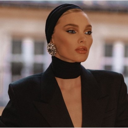 "Blonzing": Tο viral makeup trick για το απόλυτο χειμερινό sun-kissed glow