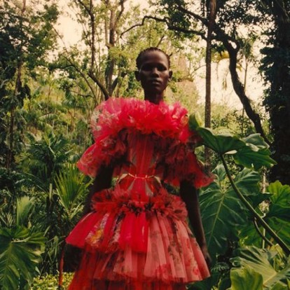 Ταξίδι στη ζούγκλα μέσα από τη νέα καμπάνια Alexander McQueen