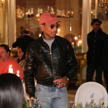 Οι εκλεκτές παρουσίες από το exclusive dinner στο Hôtel Plaza Athénée για τη συλλογή Tiffany Titan by Pharrell Williams