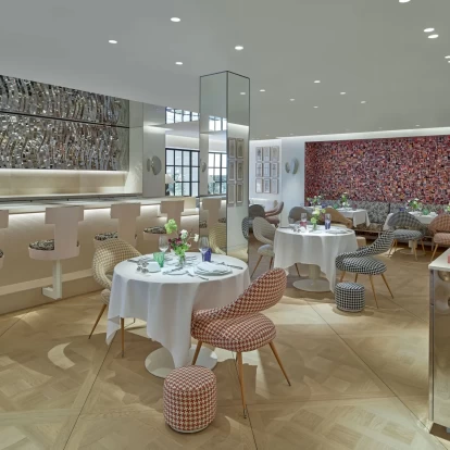 Το νέο Café Dior με την υπογραφή της Dominique Crenn, φέρνει στο Ντάλας αέρα... Γαλλίας 