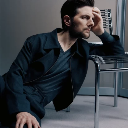 Ο Adam Scott αναλύει τις 10 πιο σημαντικές στιγμής της νέας σειράς όπου πρωταγωνιστεί, 'Severance'