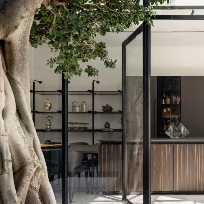 Αυτή η υπερσύγχρονη κατοικία στην Ιταλία μοιάζει σαν γκαλερί τέχνης