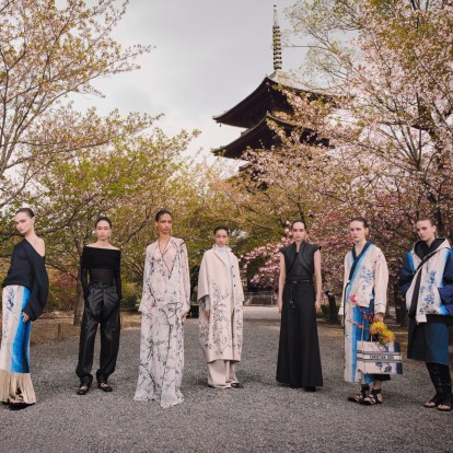 Fall 2025: Ο Dior παρουσίασε τη νέα του συλλογή στην Ιαπωνία σε ένα ανεπανάληπτο σκηνικό 