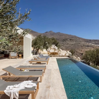 Ένα καταφύγιο απόλυτης γαλήνης σε μία μοναδικής ομορφιάς τοποθεσία στην Τήνο