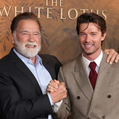 Πατέρας και γιος Schwarzenegger σε μία άκρως διασκεδαστική συζήτηση 