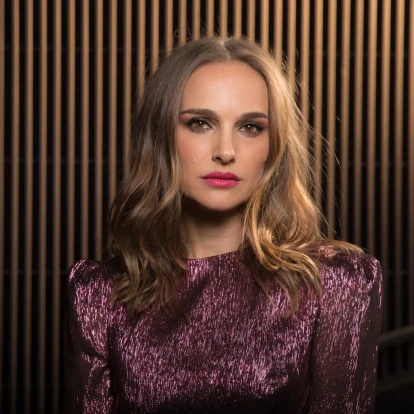 Η Natalie Portman μιλά για τη ζωή της στο Παρίσι 