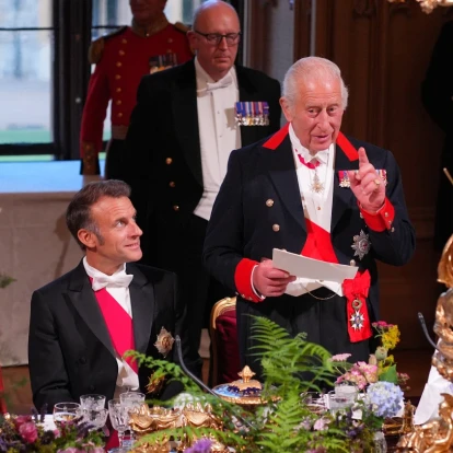 Το επίσημο δείπνο στο Παλάτι του Windsor προς τιμήν του Emmanuel Macron - Οι royals που έδωσαν το «παρών» και οι εμφανίσεις που συζητήθηκαν