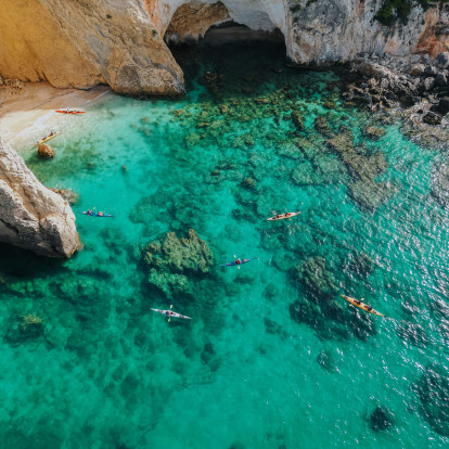 Οι πιο fully adventurous δραστηριότητες που απολαμβάνουμε το καλοκαίρι σε μοναδικές τοποθεσίες της Ελλάδας