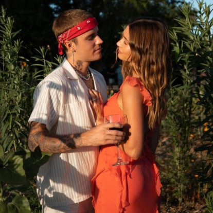 Hailey & Justin Bieber: Ένα full in love ταξίδι στην Ισπανία και τα σημάδια επανεκκίνησης