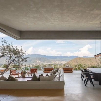 Στο Μεξικό, μια κατοικία όπου η φύση πρωταγωνιστεί στην αρχιτεκτονική