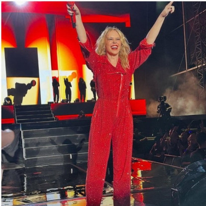 Η Kylie Minogue έκανε όλη την Αθήνα να χορέψει στους δικούς της pop ρυθμούς