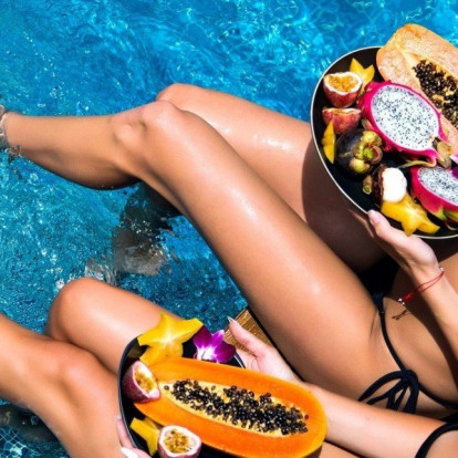 Vacation mode on: Ποιες είναι οι πιο ισορροπημένες και ελαφριές διατροφικές επιλογές;