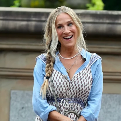 Η Sarah Jessica Parker θυμάται τις πιο λαμπερές στιγμές της στο Met Gala και ετοιμάζεται για το επόμενο βήμα της 