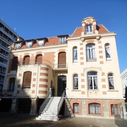 Ραντεβού για καφέ σε υπέροχους χώρους τέχνης της Θεσσαλονίκης