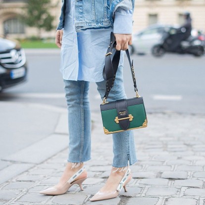 Τα παπούτσια που θα κάνουν τα πόδια σας να φαίνονται ψηλότερα 