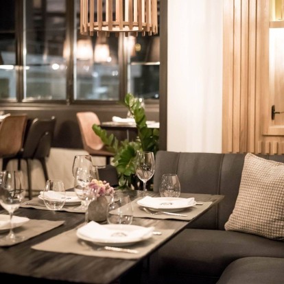 Αγαπημένα στέκια εκτός κέντρου από την ομάδα του GLOW.GR