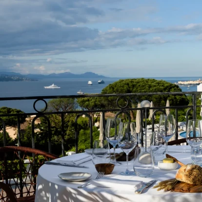 Τα πιο εκλεπτυσμένα εστιατόρια σε ειδυλλιακές τοποθεσίες του Saint-Tropez