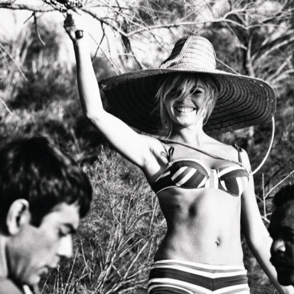 Αθέατες φωτογραφίες της Brigitte Bardot αποκαλύπτουν την πιο intimate πλευρά του εαυτού της που λίγοι είχαν γνωρίσει