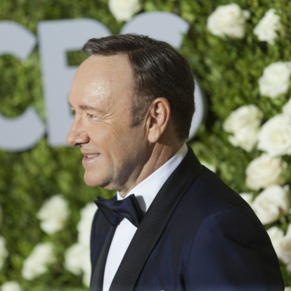 Ο αμφιλεγόμενος Kevin Spacey επιστρέφει στο Φεστιβάλ Κινηματογράφου της Βενετίας παρά το cancel εις βάρος του