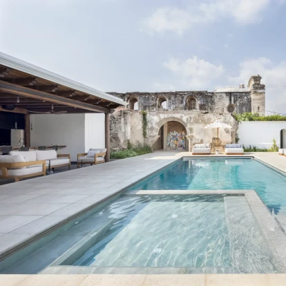 Ένα τμήμα παλιού μοναστηριού στη Γουατεμάλα μετατράπηκε σε απόλυτο καταφύγιο χαλάρωσης