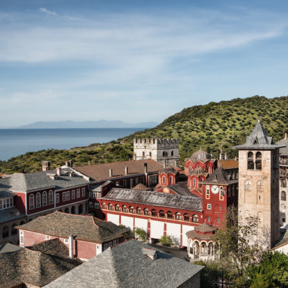 5 από τα ομορφότερα μοναστήρια της Βόρειας Ελλάδας που αξίξει να τα επισκεφτούμε αυτή την εποχή