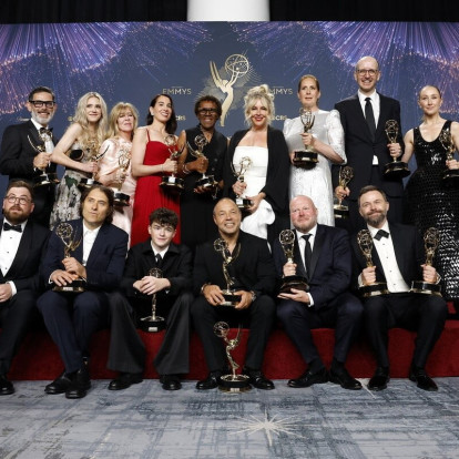 Emmy 2025: Θρίαμβος για «Adolescence» και «The Studio» - Οι νικητές που μαγνήτισαν τα βλέμματα