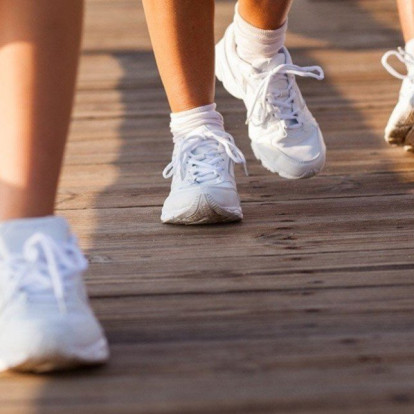 Πώς το περπάτημα είναι ικανό να σας χαρίσει το καλλίγραμμο κορμί των ονείρων σας