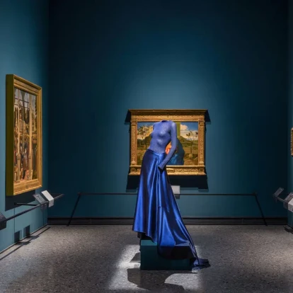 Η σπάνια κληρονομιά του Armani συναντά την τέχνη της Αναγέννησης στην Pinacoteca di Brera στο Μιλάνο