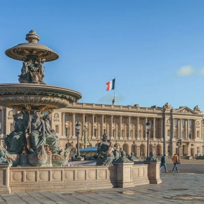 Οι ομορφότερες πλατείες της Ευρώπης, καθρέφτες της ιστορίας, του πολιτισμού και του τρόπου ζωής