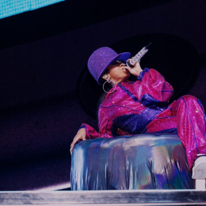 Αυτό είναι το καλύτερο τραγούδι του 21ου αιώνα σύμφωνα με το περιοδικό Rolling Stone 