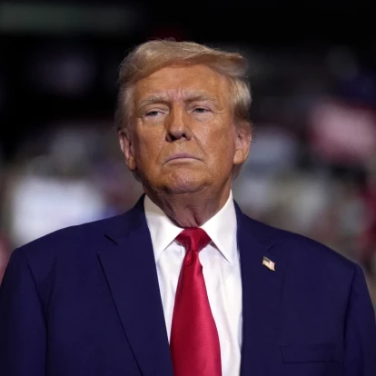 Πώς κατάφερε ο Donald Trump να οδηγήσει το BBC σε βαθιά κρίση;