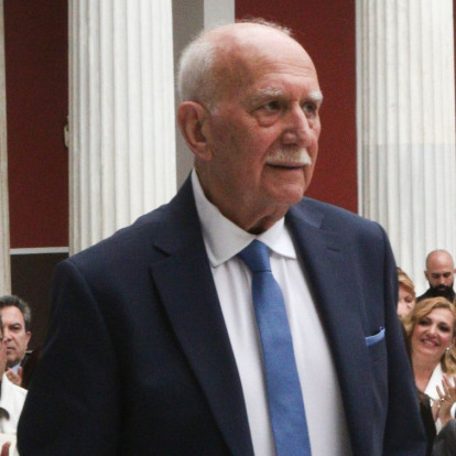 Έφυγε από τη ζωή ο Γιώργος Παπαδάκης σε ηλικία 74 ετών 