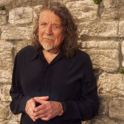 Sani Festival 2026: Ο θρυλικός Robert Plant έρχεται στη σκηνή του Λόφου της Σάνης