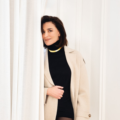 Μαρία Ναυπλιώτου: «Όταν κάνεις καλή διαχείριση των τρόμων που αποκαλύπτει κάθε νέα δεκαετία της ζωής, φτάνεις στην αποδοχή που είναι και η σωτηρία σου»