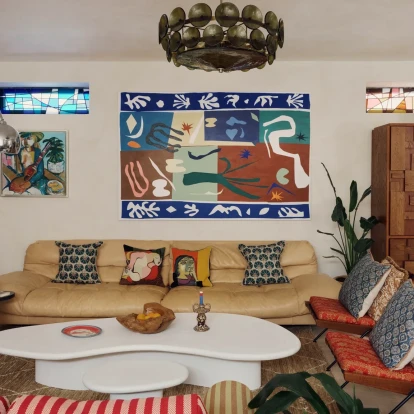 Τα αυθεντικά και ζωντανά σαλόνια συνθέτουν τη νέα τάση στη διακόσμηση