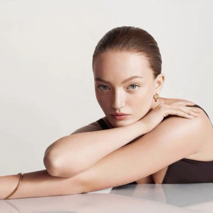 8 φυσικά συστατικά που λειτουργούν 8 φορές πιο αποτελεσματικά από τη ρετινόλη