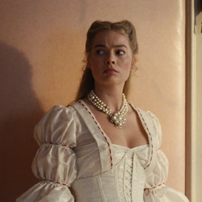 18th-Century Beauty Look: Η ταινία Wuthering Heights μας δίνει έμπνευση για κάθε τάση που επρόκειτο να κυριαρχήσει φέτος