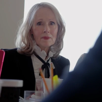 Ρώτα την Ι Τζιν: Το 28ο Φεστιβάλ Ντοκιμαντέρ Θεσσαλονίκης σήκωσε αυλαία με μια διεθνή πρεμιέρα στην πόλη μας