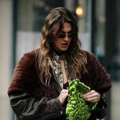 Τα πιο εντυπωσιακά beauty moments από τα street style looks του London Fashion Week