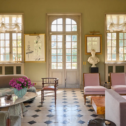 Ένα γαλλικό château στη Νορμανδία όπου το disco chic συναντά τον σύγχρονο σχεδιασμό