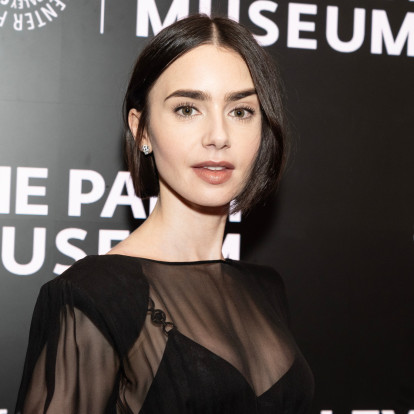 Breakfast at Tiffany’s: Η Lily Collins θα υποδυθεί τη θρυλική Audrey Hepburn