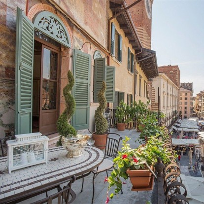 Ένα 24ωρο στη Βερόνα βιώνοντας παράλληλα μια ανεπανάληπτη εμπειρία μόδας 