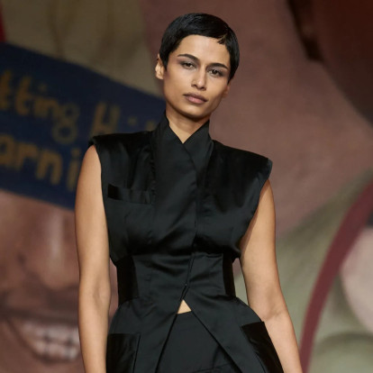 Ποια είναι η τάση εμπνευσμένη από τα ’90s που κυριάρχησε σε κάθε Fashion Week;