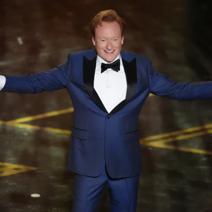 O Conan O Brien έκανε μια από τις πιο εντυπωσιακές εισόδους στα 98α Όσκαρ