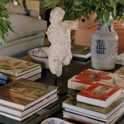 Elevated Living: Τα 5 νέα table books που θα ανανεώσουν με μια κίνηση το σαλόνι σας