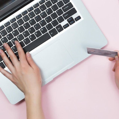 Η νέα fashion εμπειρία που κάνει το online shopping πιο personalized από ποτέ